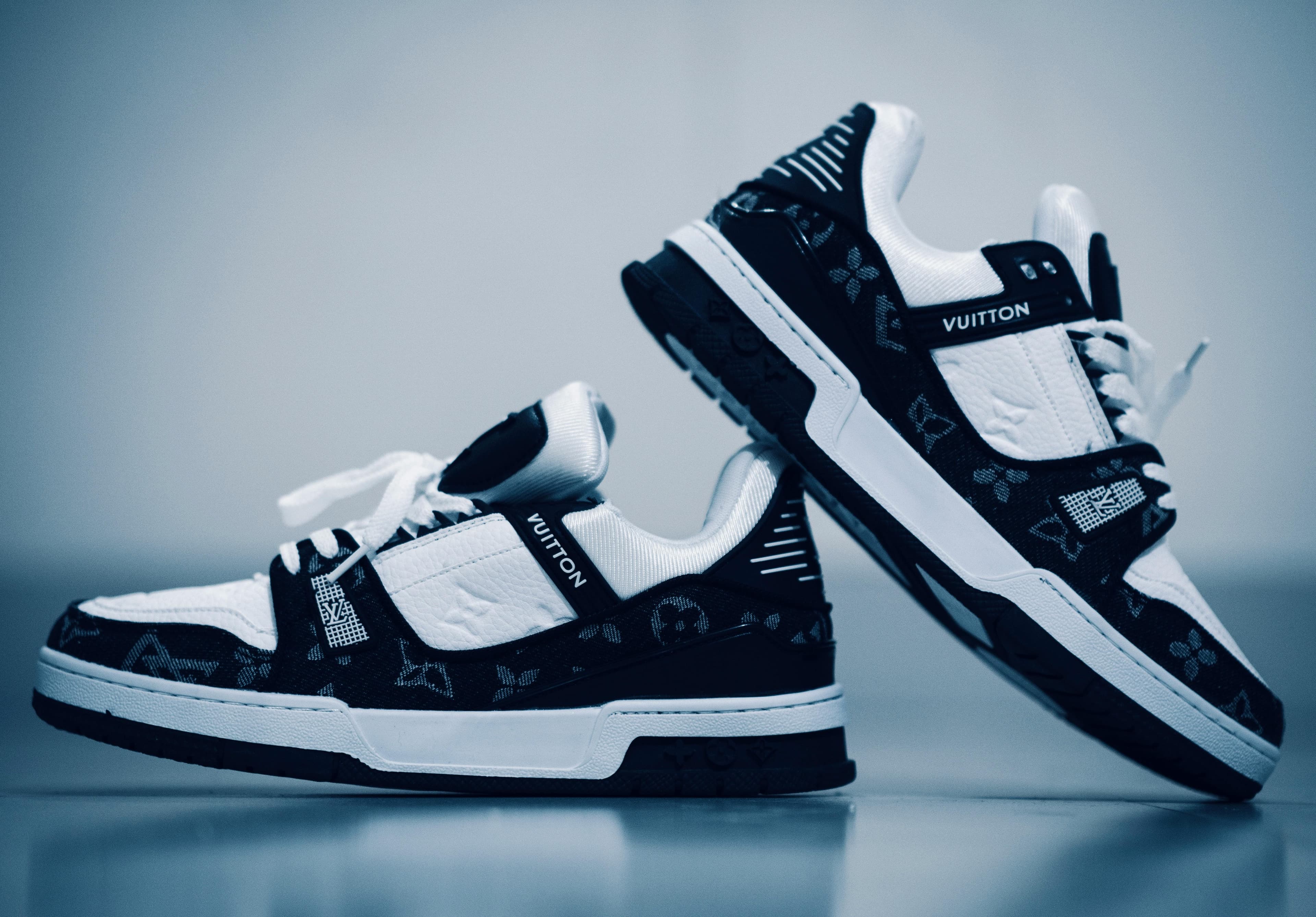Sculpted Footwear Architecture